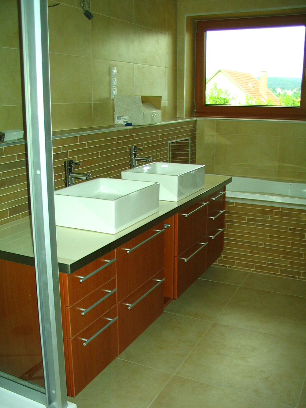 Fürdőszobabútor - dupla mosdós kombináció (2)